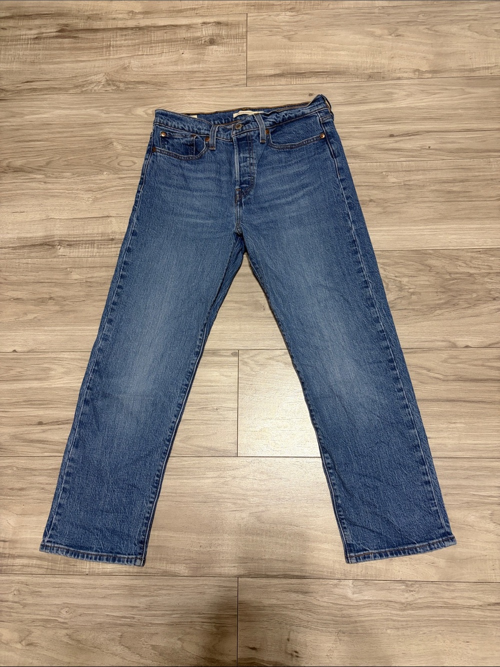 Levi's Women's Straight Leg Blue Jeans